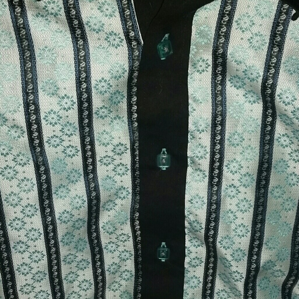 Unique vintage men's dress shirt